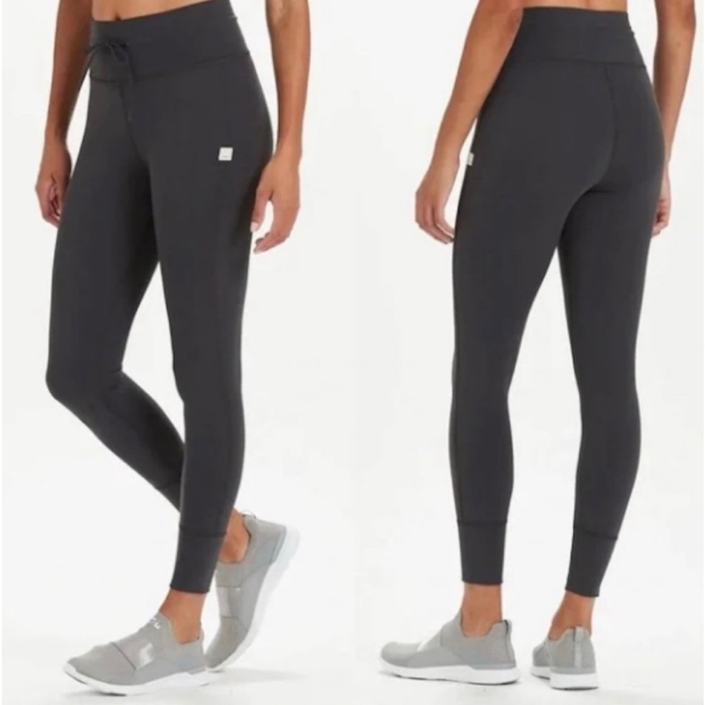 Vuori Daily Legging Charcoal